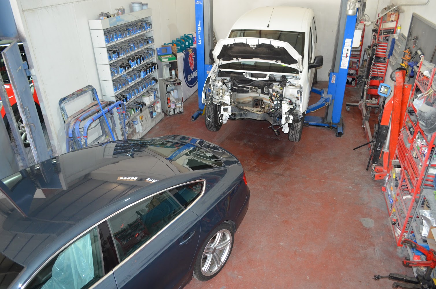 Taller chapa y pintura Udicar